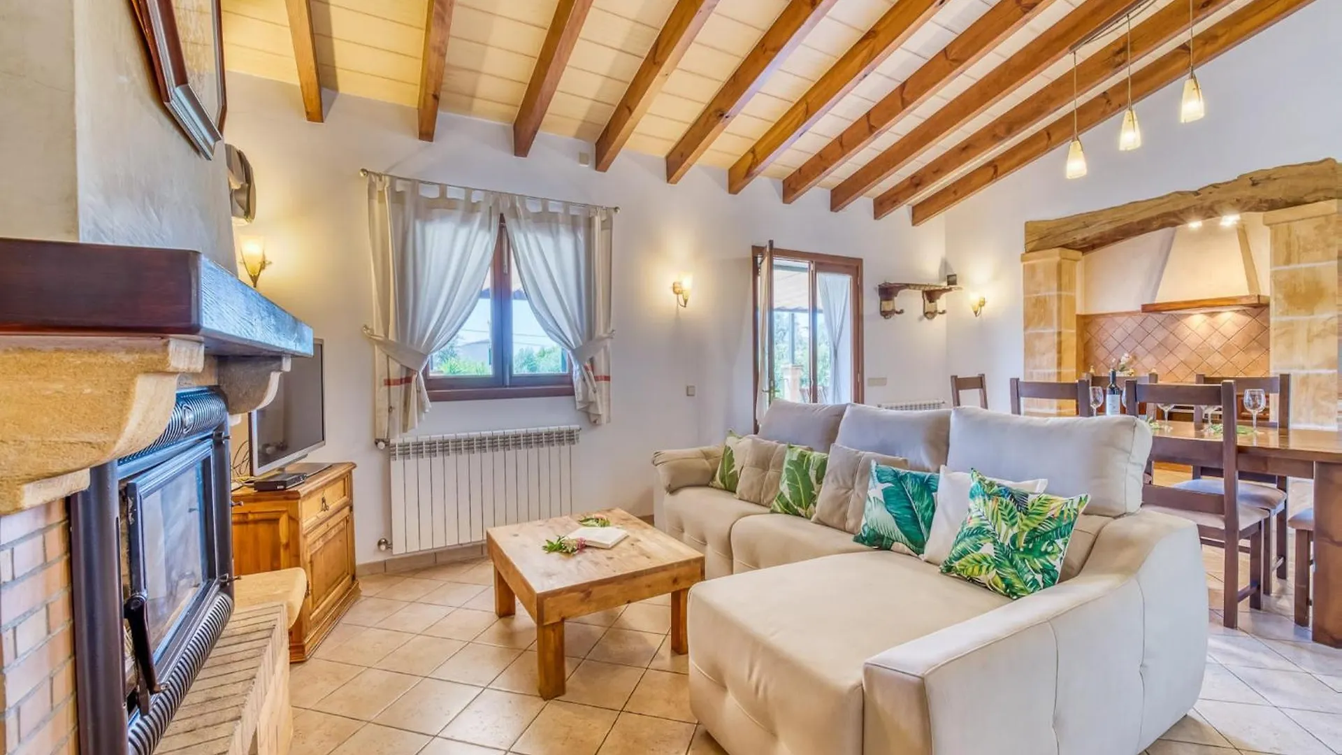 3 Bedroom Country House In Manacor Ισπανία